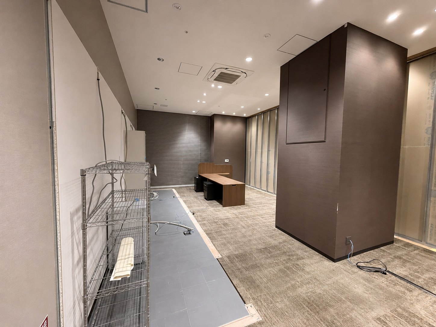 バイセル　SOCOLA塚口クロス店様　新装工事